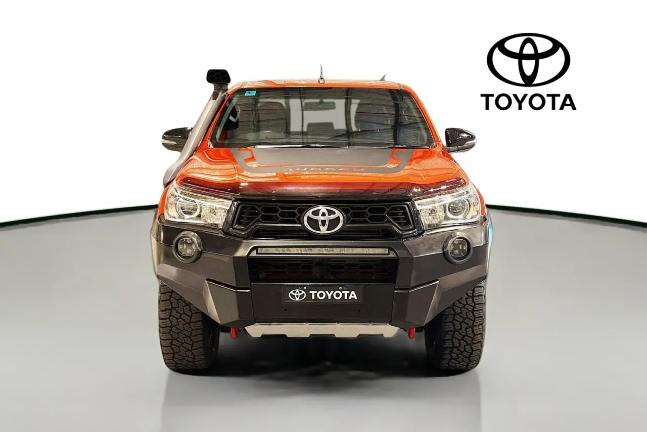 2019 Toyota Hilux Gallery Image 2