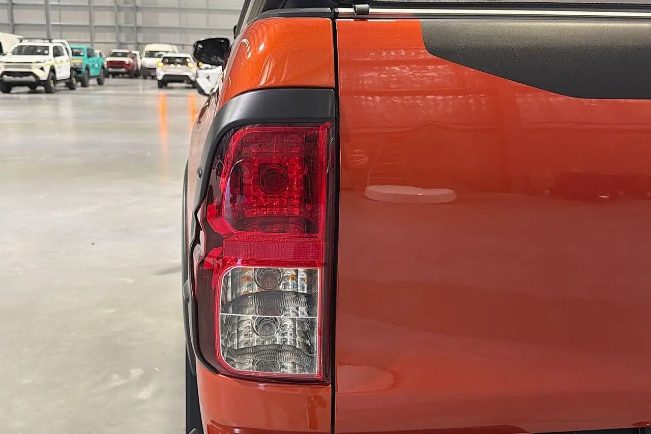 2019 Toyota Hilux Gallery Image 8
