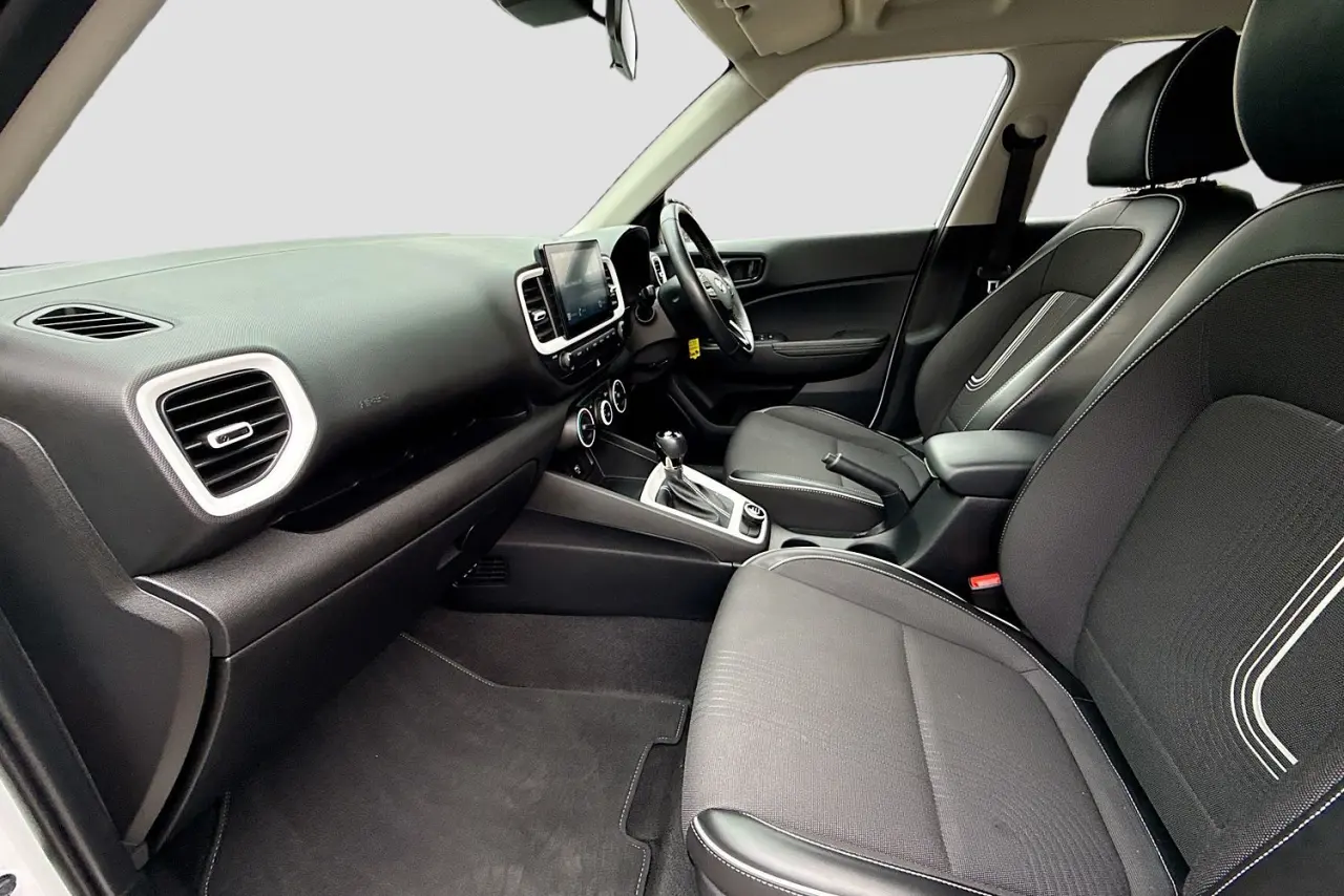 2021 Hyundai Venue Gallery Image 23