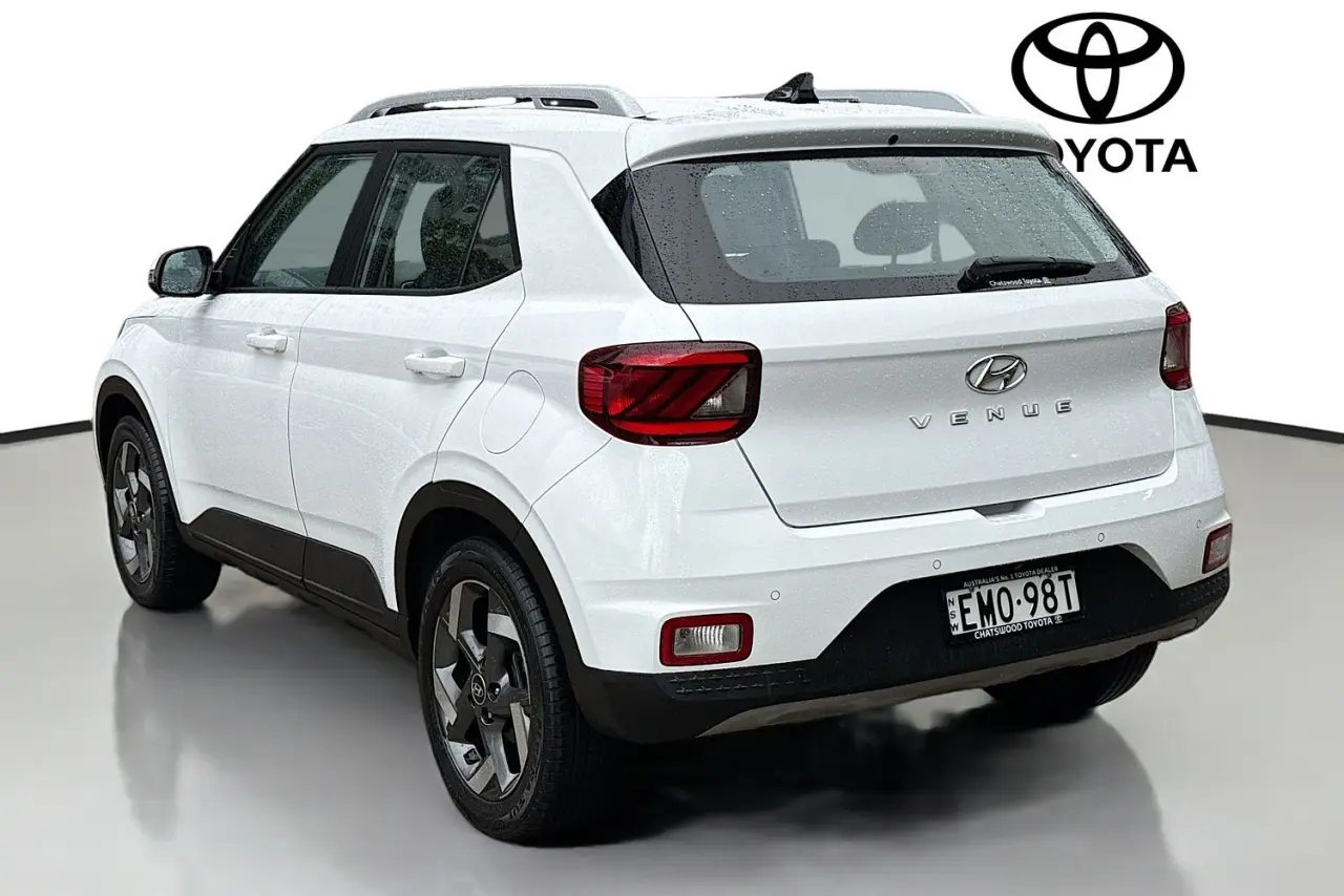 2021 Hyundai Venue Gallery Image 6