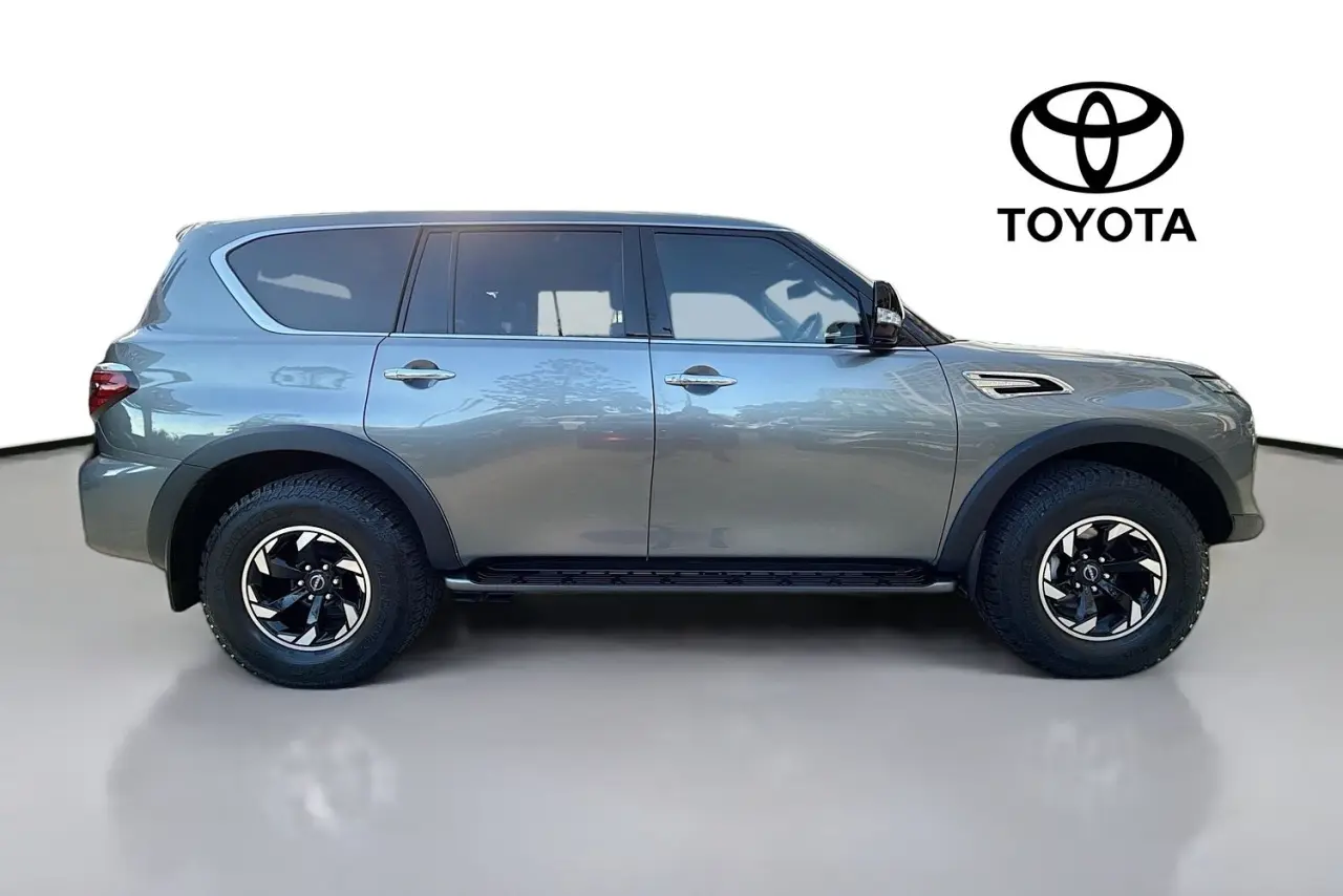 2025 Nissan Patrol Gallery Image 12