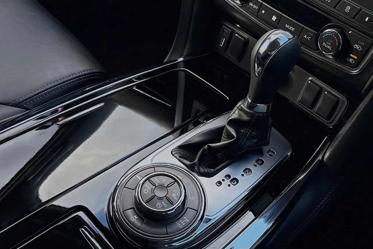 2025 Nissan Patrol Gallery Image 19