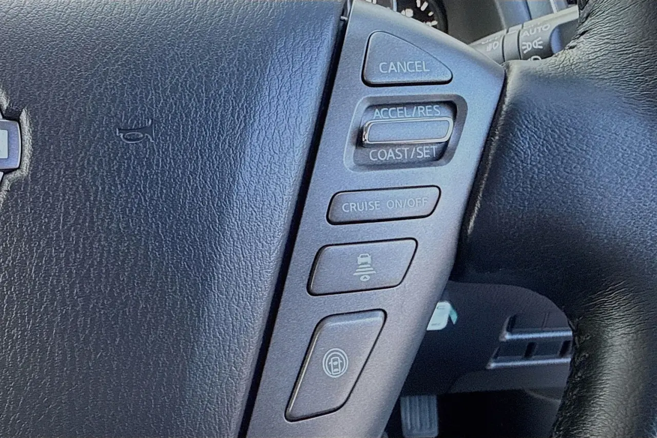 2025 Nissan Patrol Gallery Image 21