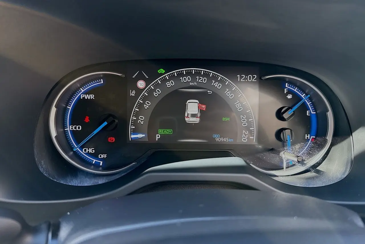 2024 Toyota RAV4 Gallery Image 21