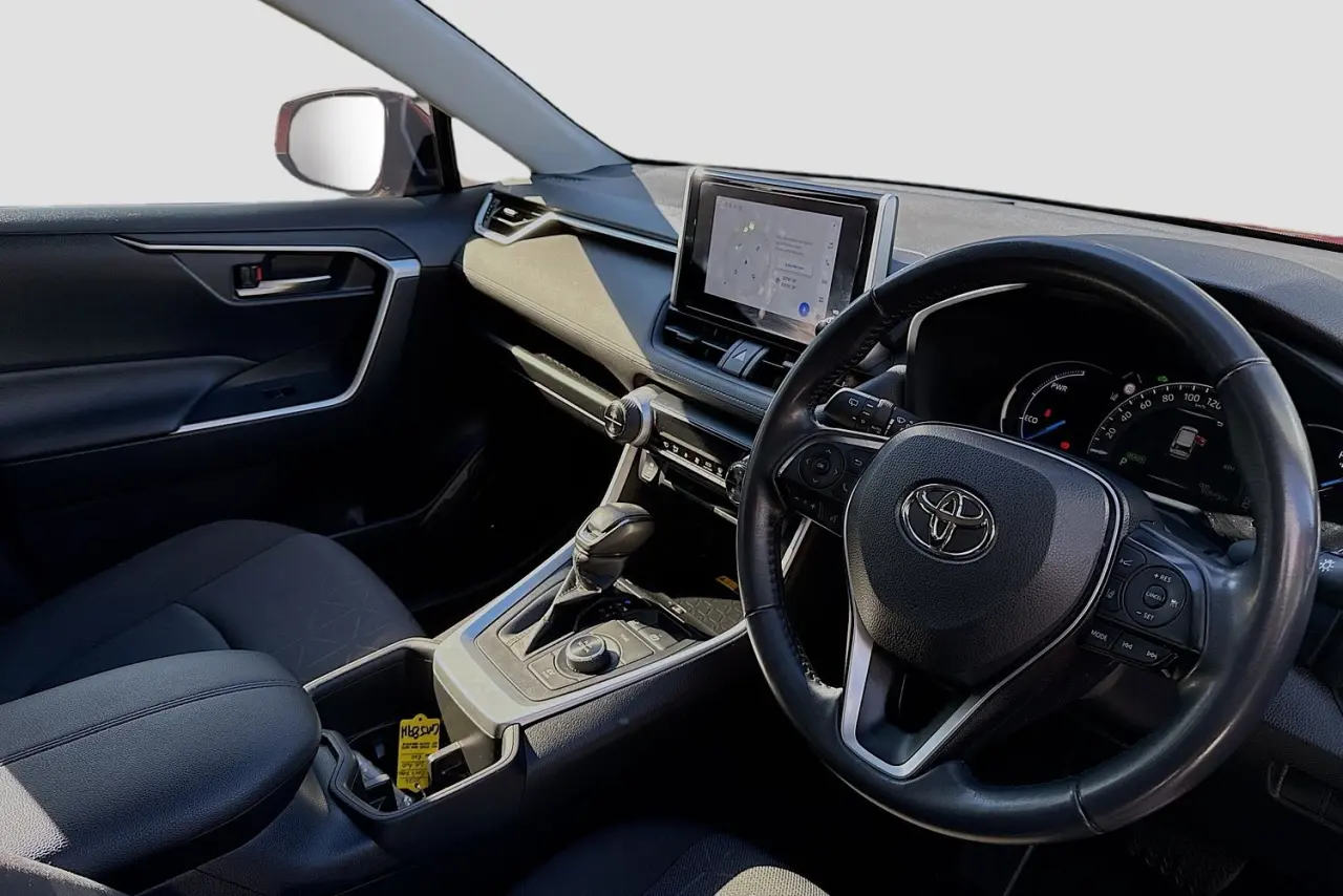 2024 Toyota RAV4 Gallery Image 22