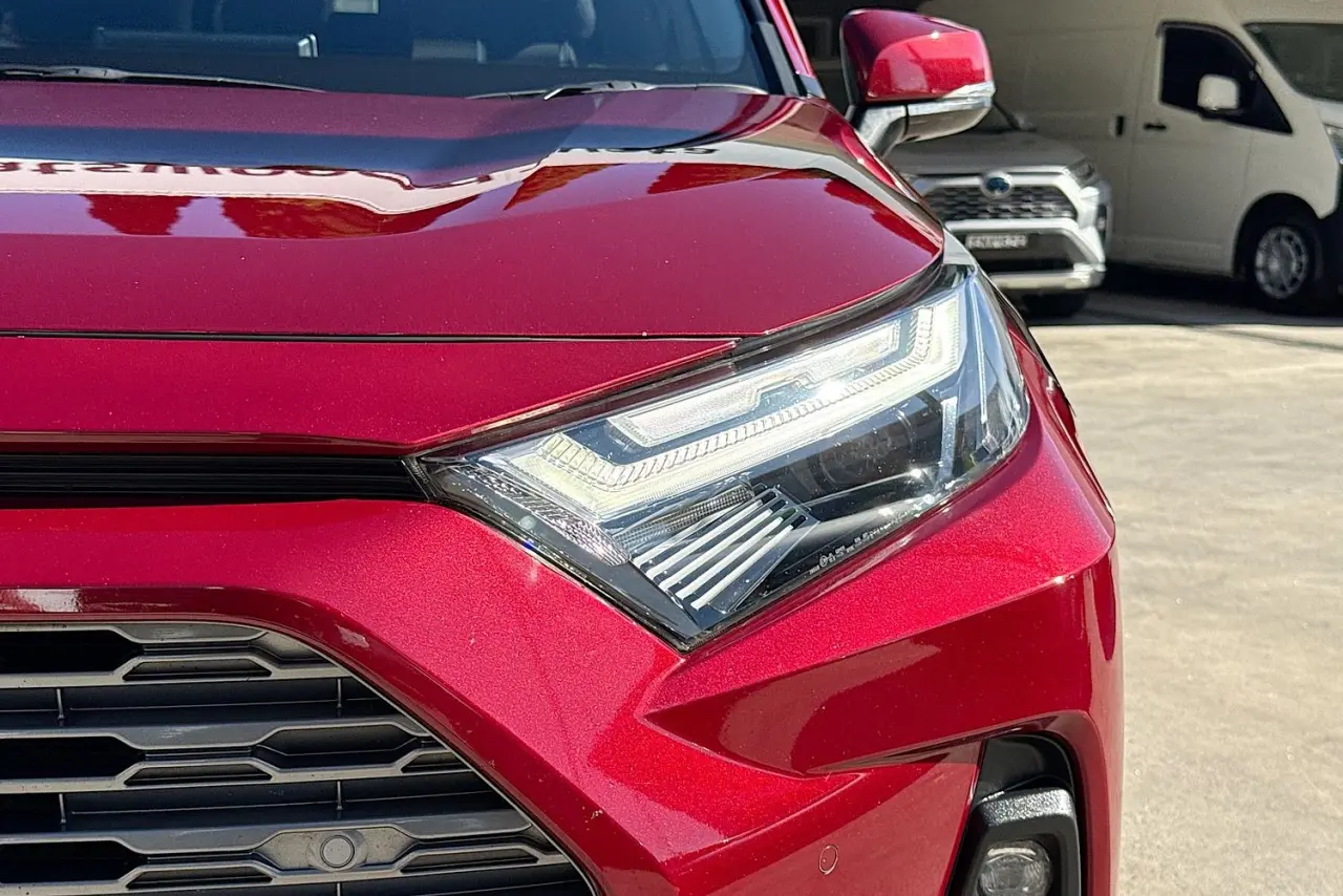 2024 Toyota RAV4 Gallery Image 3