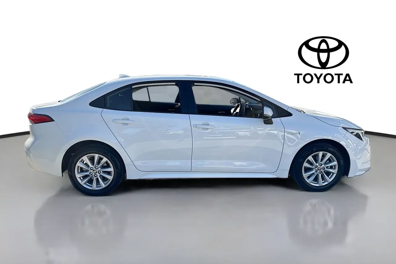 2024 Toyota Corolla Gallery Image 11