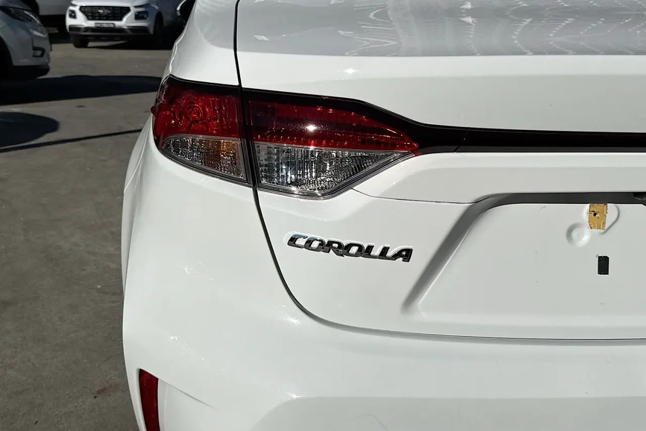 2024 Toyota Corolla Gallery Image 8