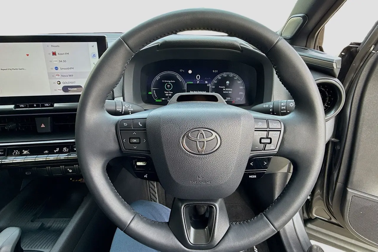 2025 Toyota C-HR Gallery Image 21