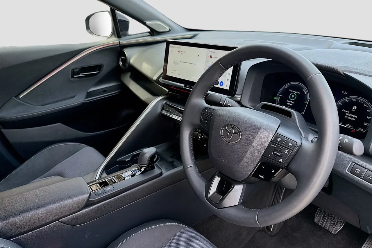 2025 Toyota C-HR Gallery Image 23