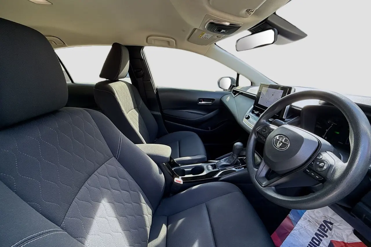 2023 Toyota Corolla Gallery Image 12