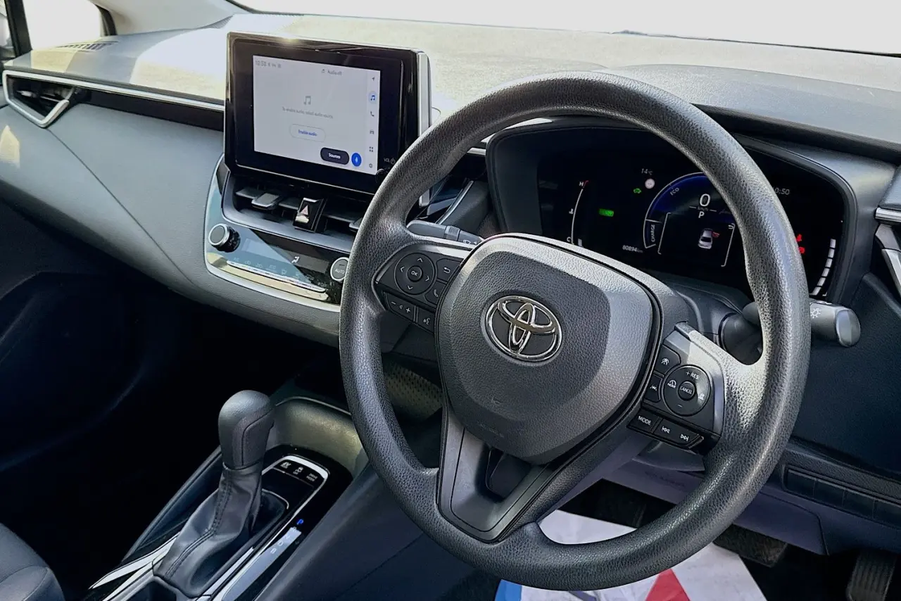 2023 Toyota Corolla Gallery Image 13