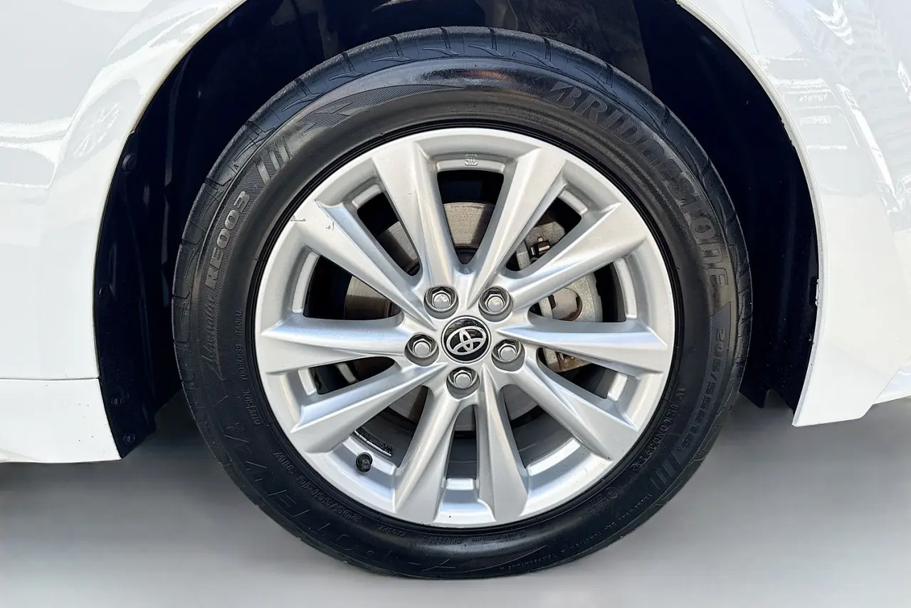 2023 Toyota Corolla Gallery Image 27