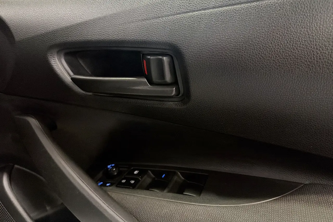 2019 Toyota Corolla Gallery Image 24