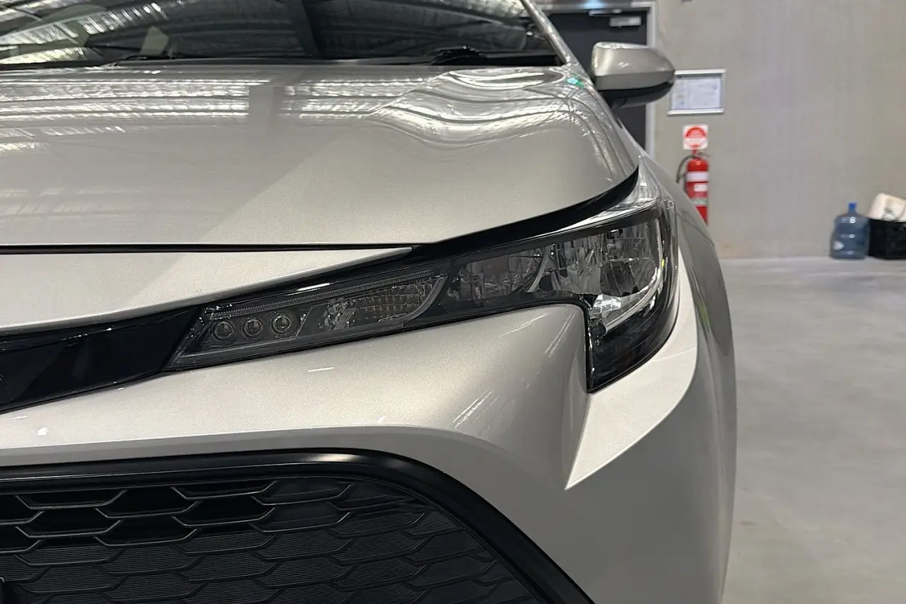 2019 Toyota Corolla Gallery Image 3