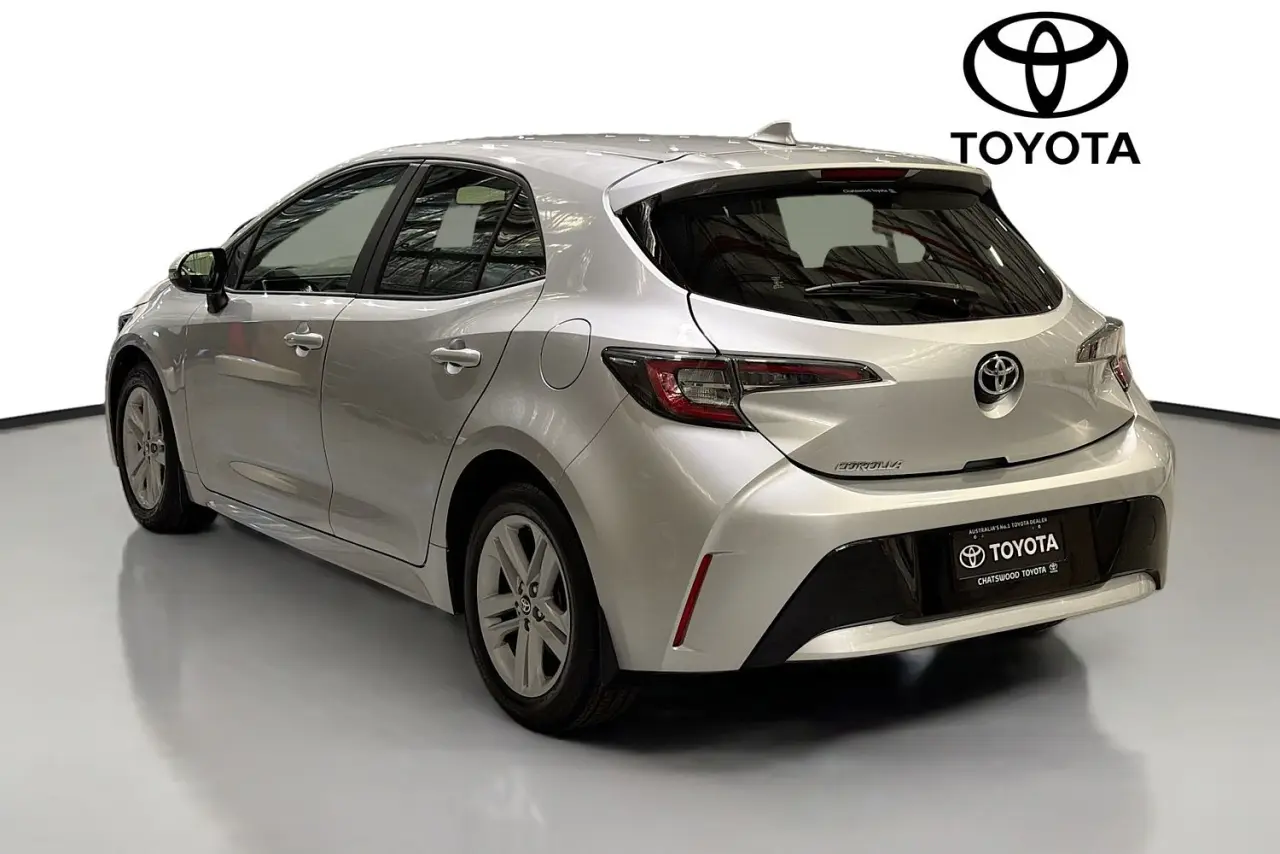2019 Toyota Corolla Gallery Image 6