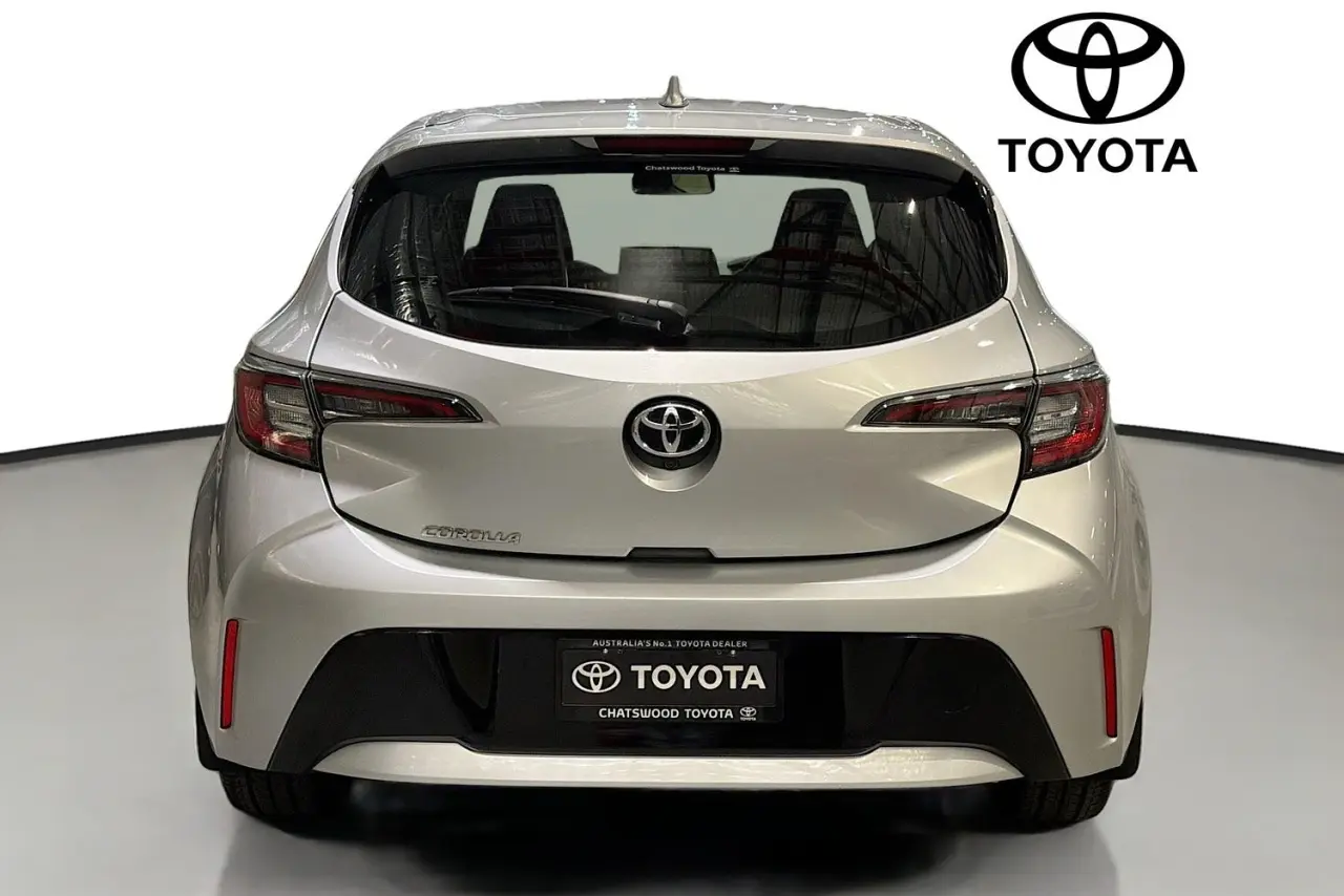2019 Toyota Corolla Gallery Image 7