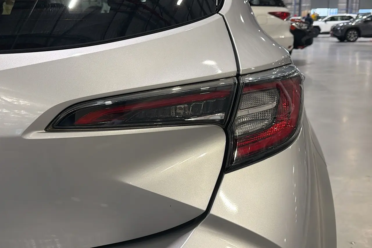 2019 Toyota Corolla Gallery Image 9