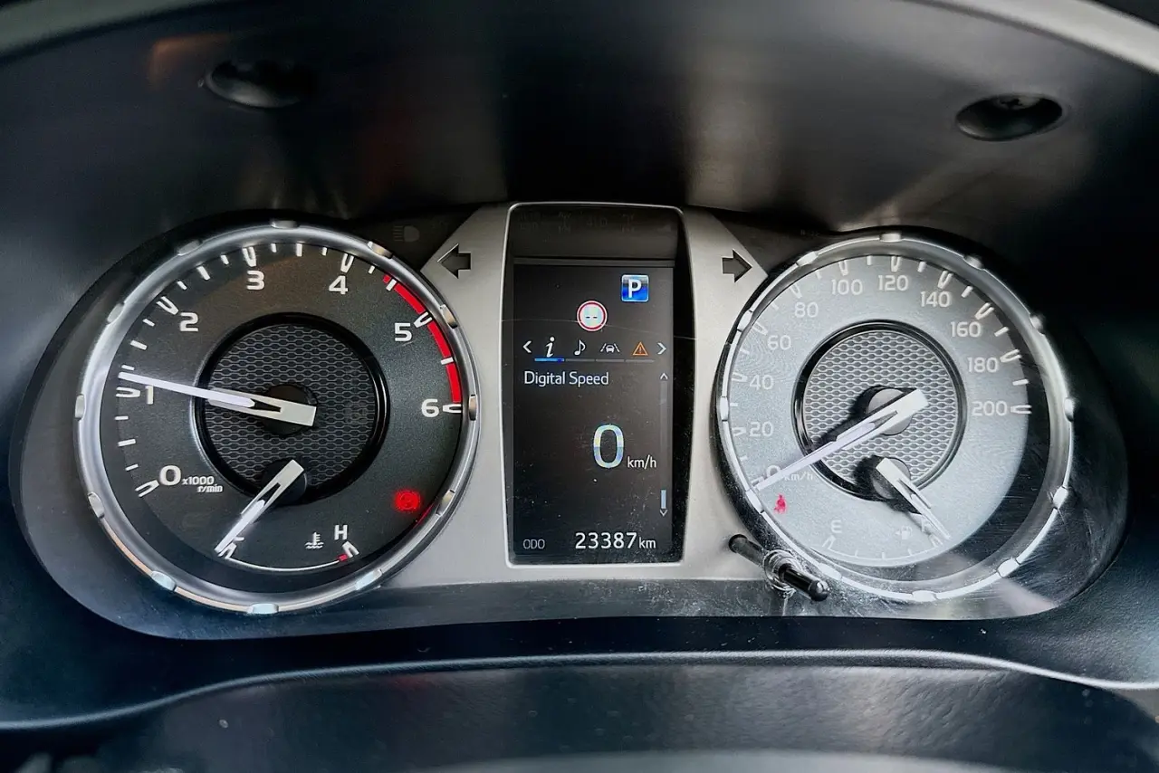 2024 Toyota Hilux Gallery Image 20
