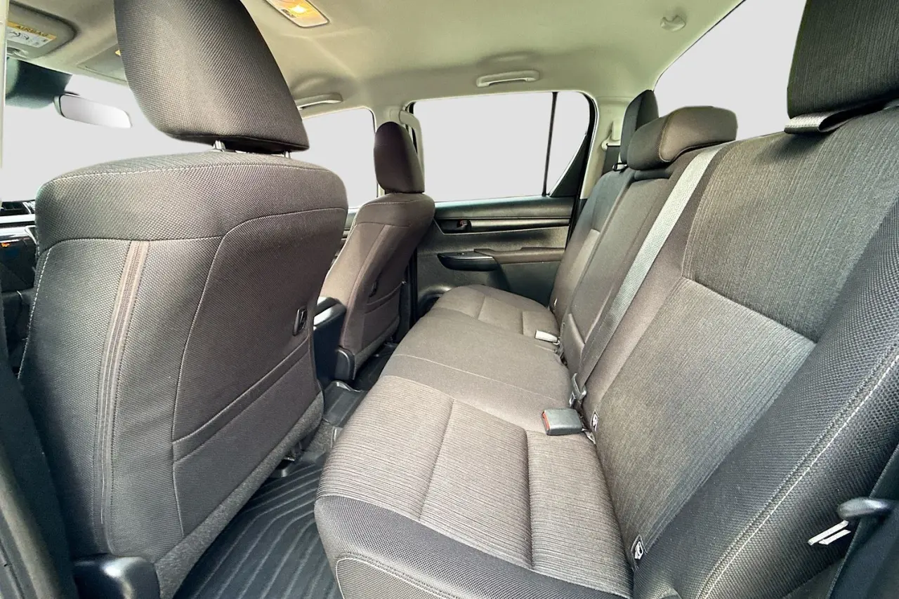 2024 Toyota Hilux Gallery Image 24