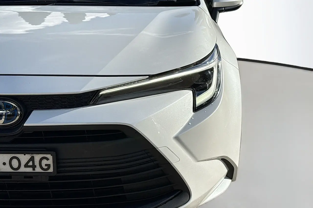 2024 Toyota Corolla Gallery Image 3
