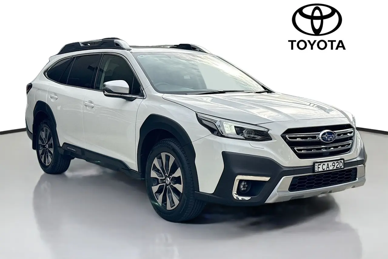 2023 Subaru Outback Gallery Image 1