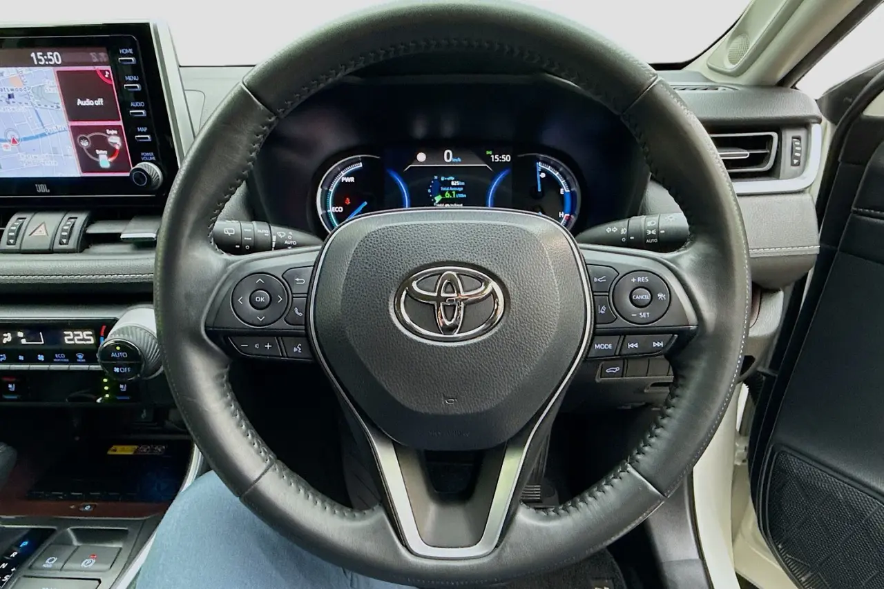 2022 Toyota RAV4 Gallery Image 21
