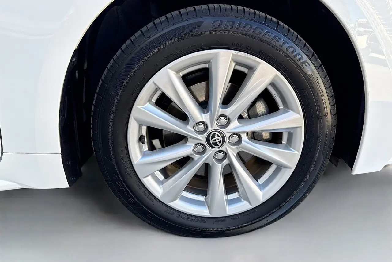 2025 Toyota Corolla Gallery Image 27