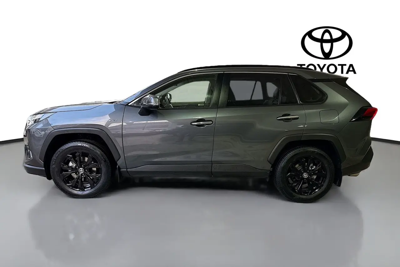 2024 Toyota RAV4 Gallery Image 10