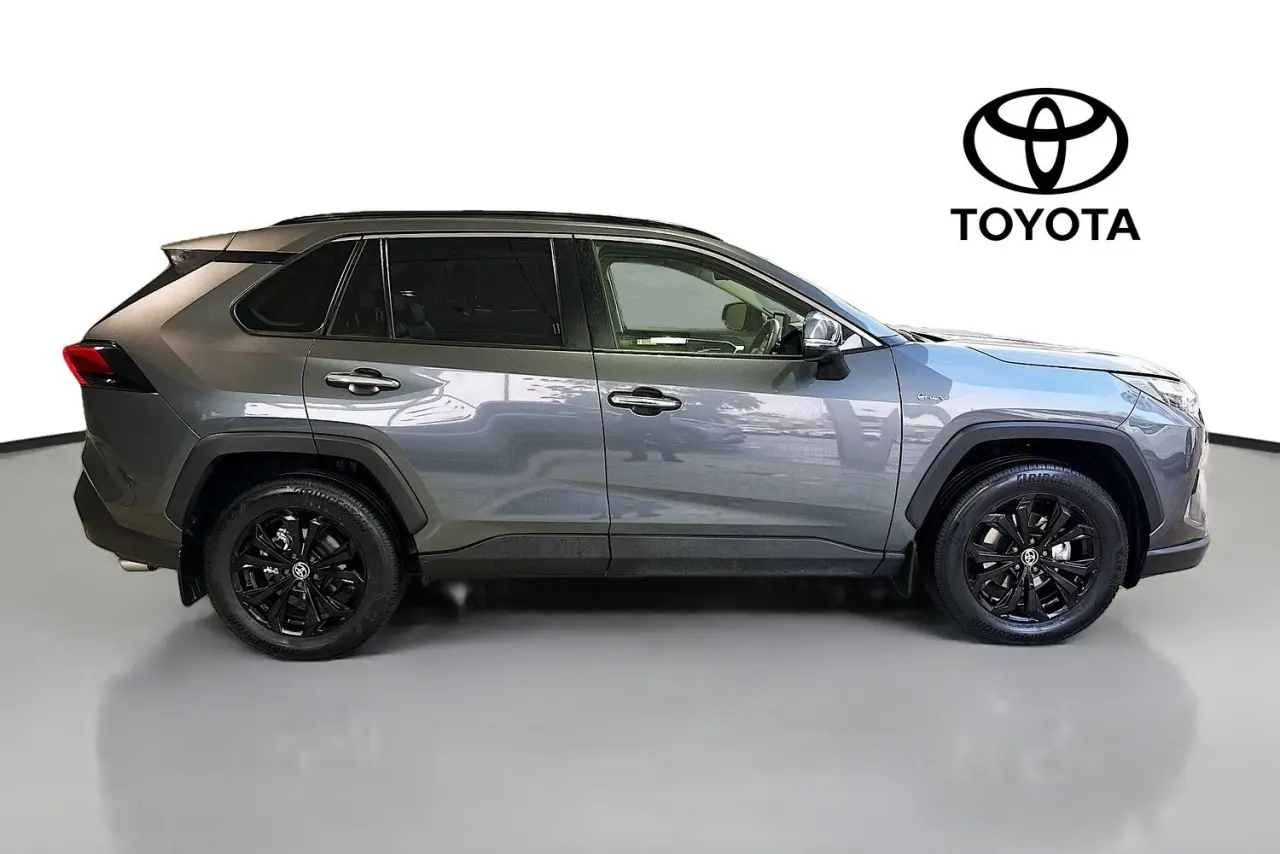 2024 Toyota RAV4 Gallery Image 22