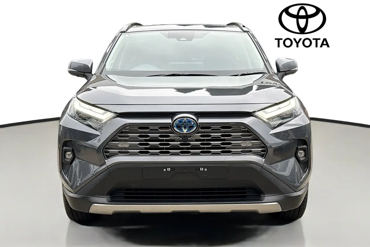 2024 Toyota RAV4 Gallery Image 3