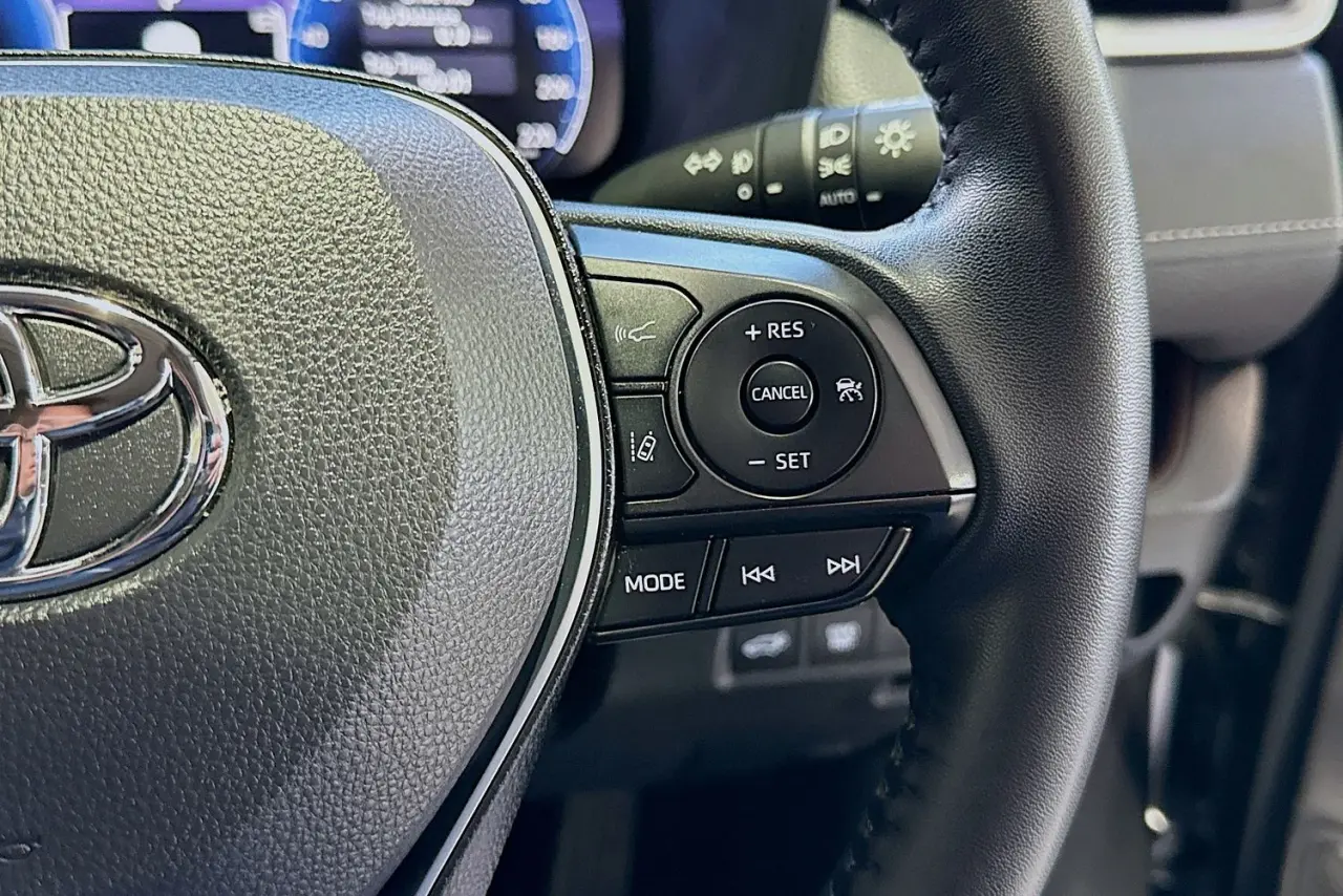 2024 Toyota RAV4 Gallery Image 40