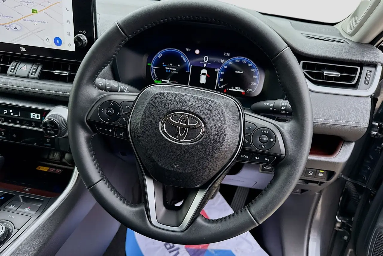 2024 Toyota RAV4 Gallery Image 41