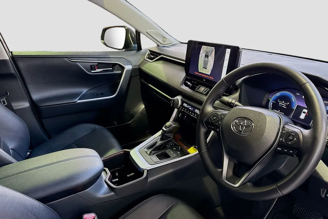 2024 Toyota RAV4 Gallery Image 46