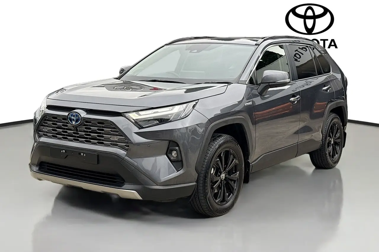 2024 Toyota RAV4 Gallery Image 7