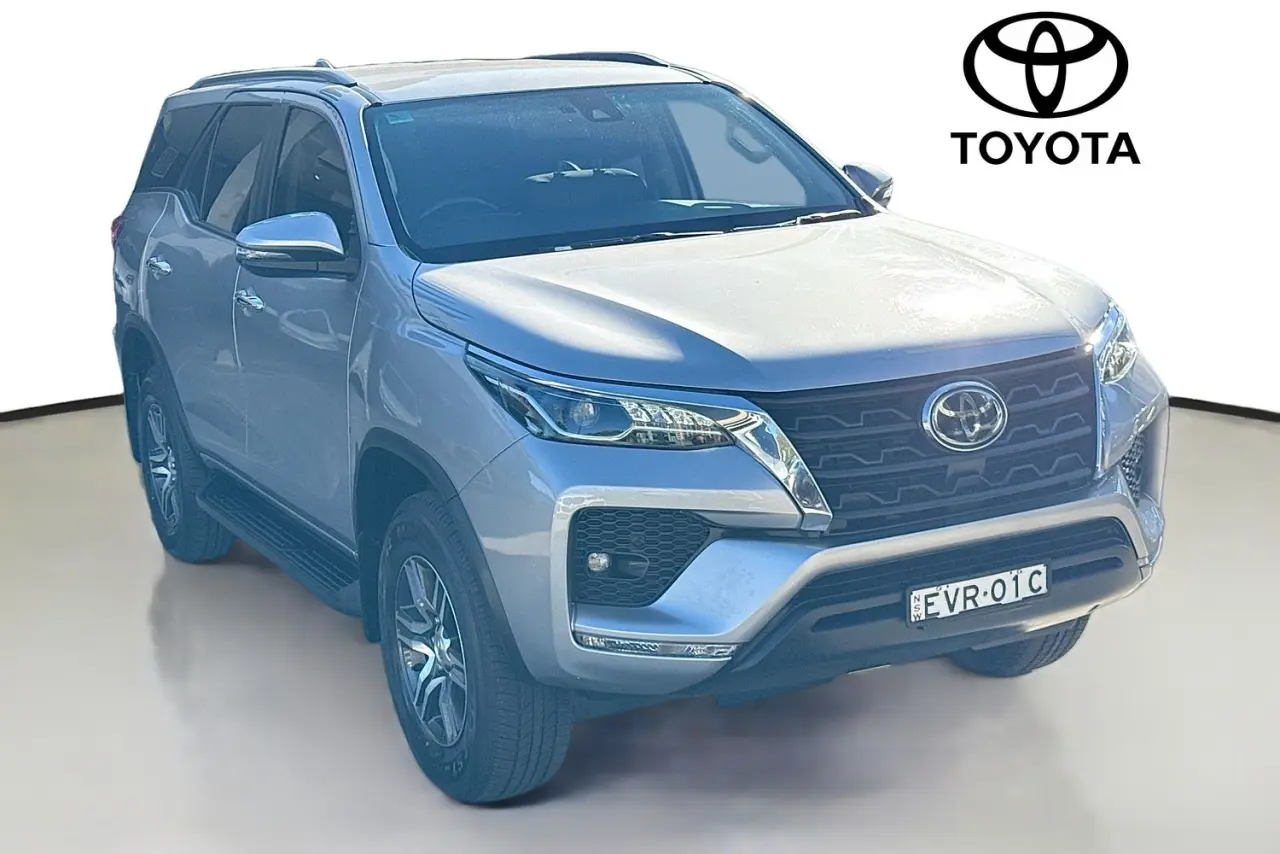 2022 Toyota Fortuner Gallery Image 30