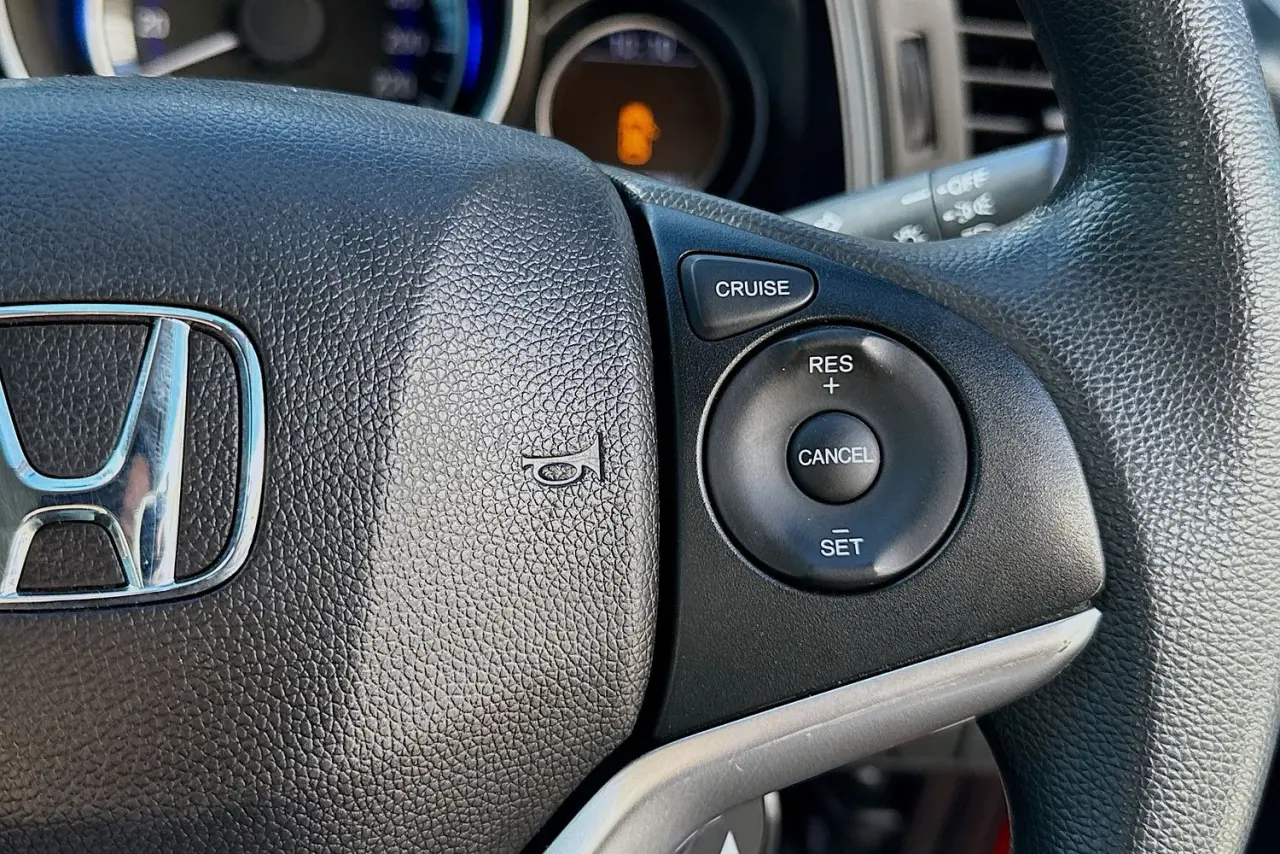 2018 Honda Jazz Gallery Image 18