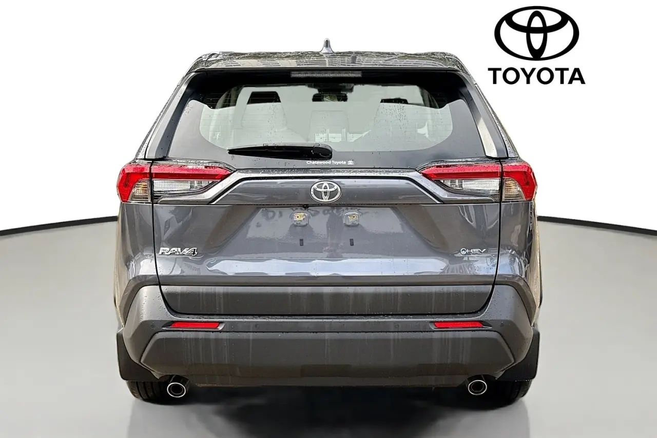2025 Toyota RAV4 Gallery Image 7