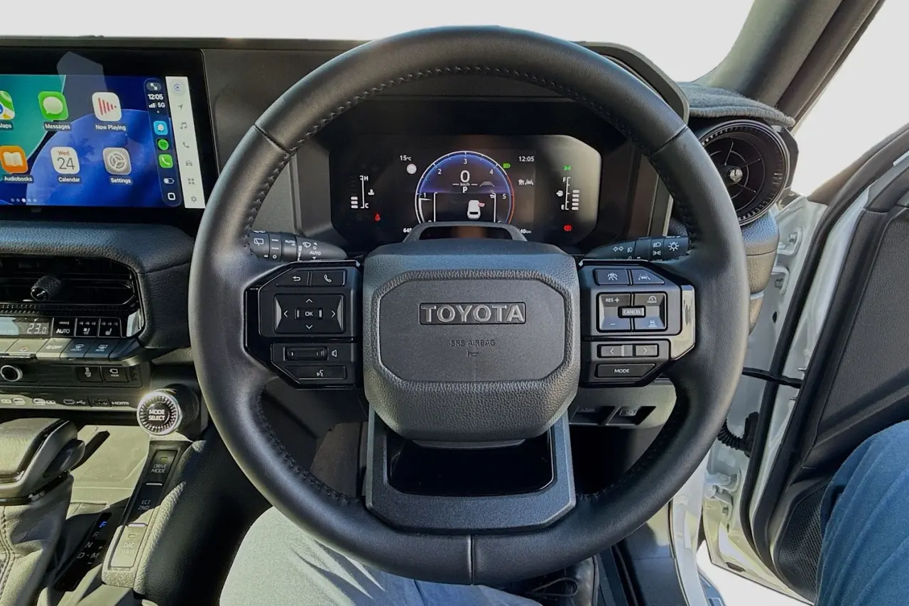2025 Toyota Landcruiser Prado Gallery Image 20