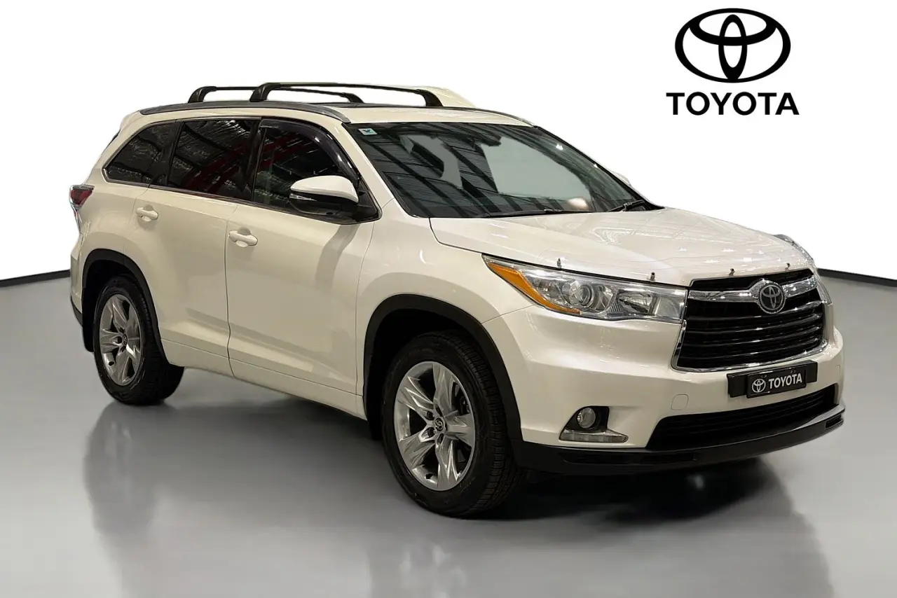 2016 Toyota Kluger Gallery Image 1