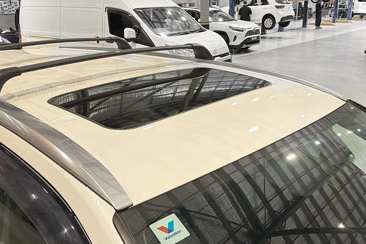 2016 Toyota Kluger Gallery Image 12