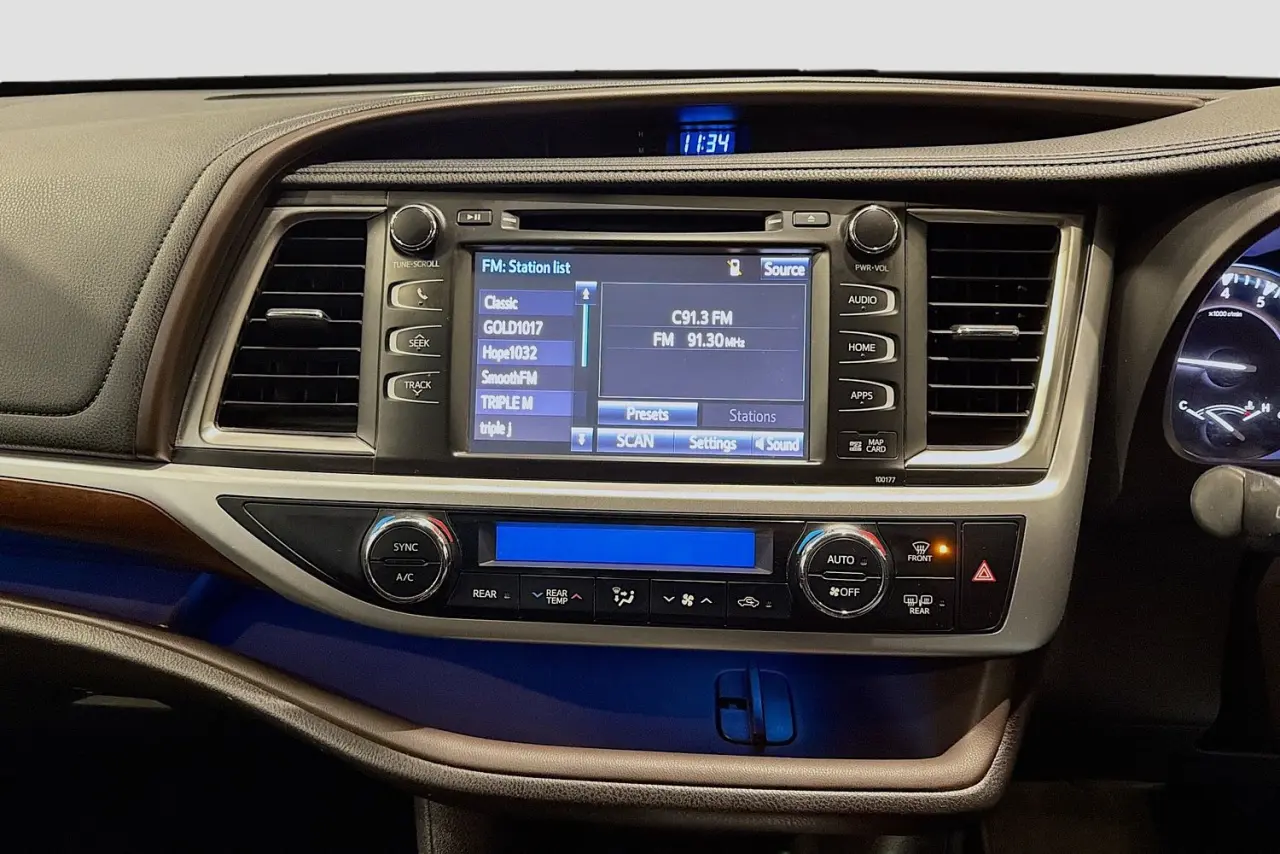 2016 Toyota Kluger Gallery Image 15