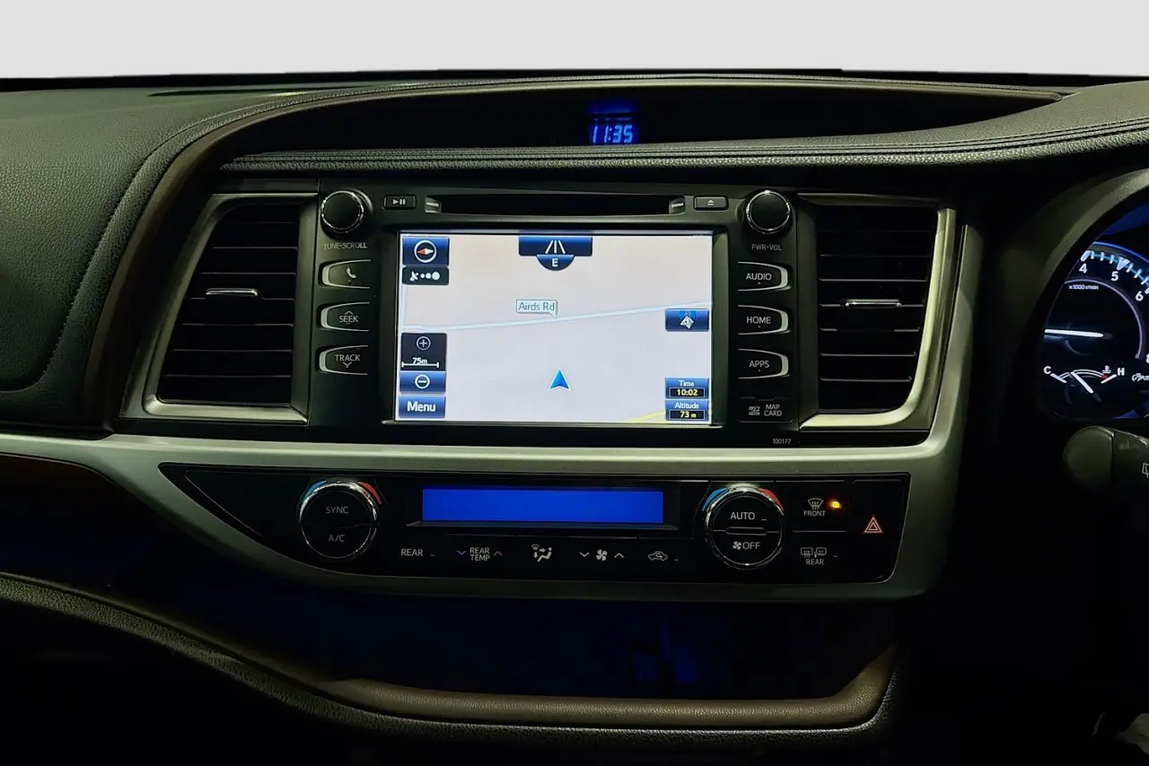 2016 Toyota Kluger Gallery Image 17