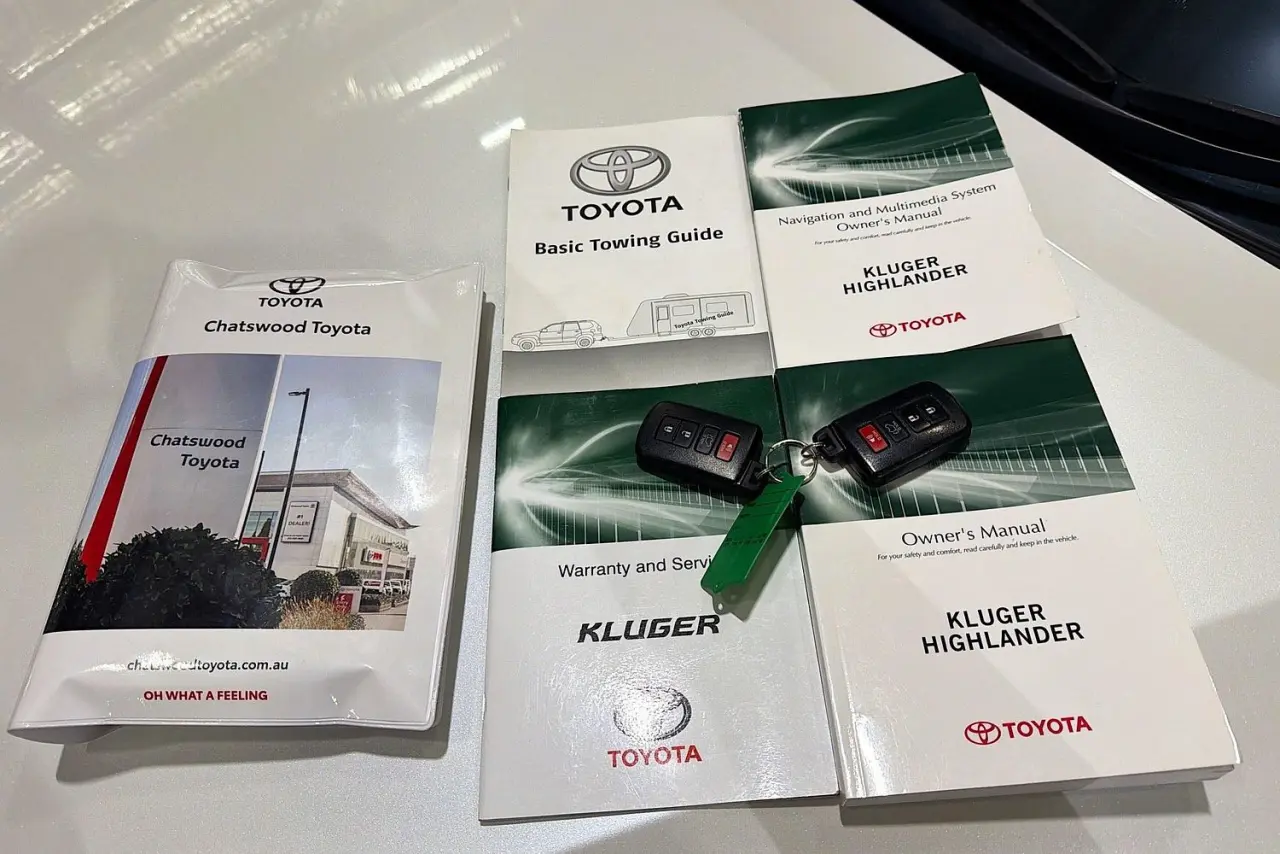 2016 Toyota Kluger Gallery Image 30