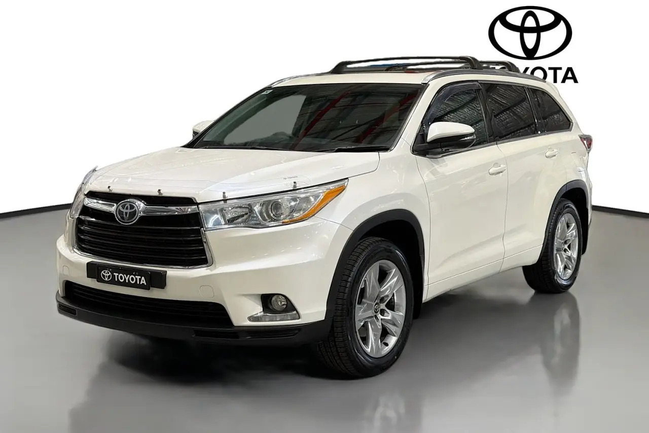 2016 Toyota Kluger Gallery Image 4