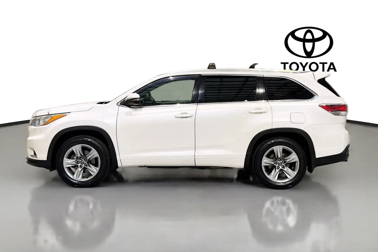 2016 Toyota Kluger Gallery Image 5