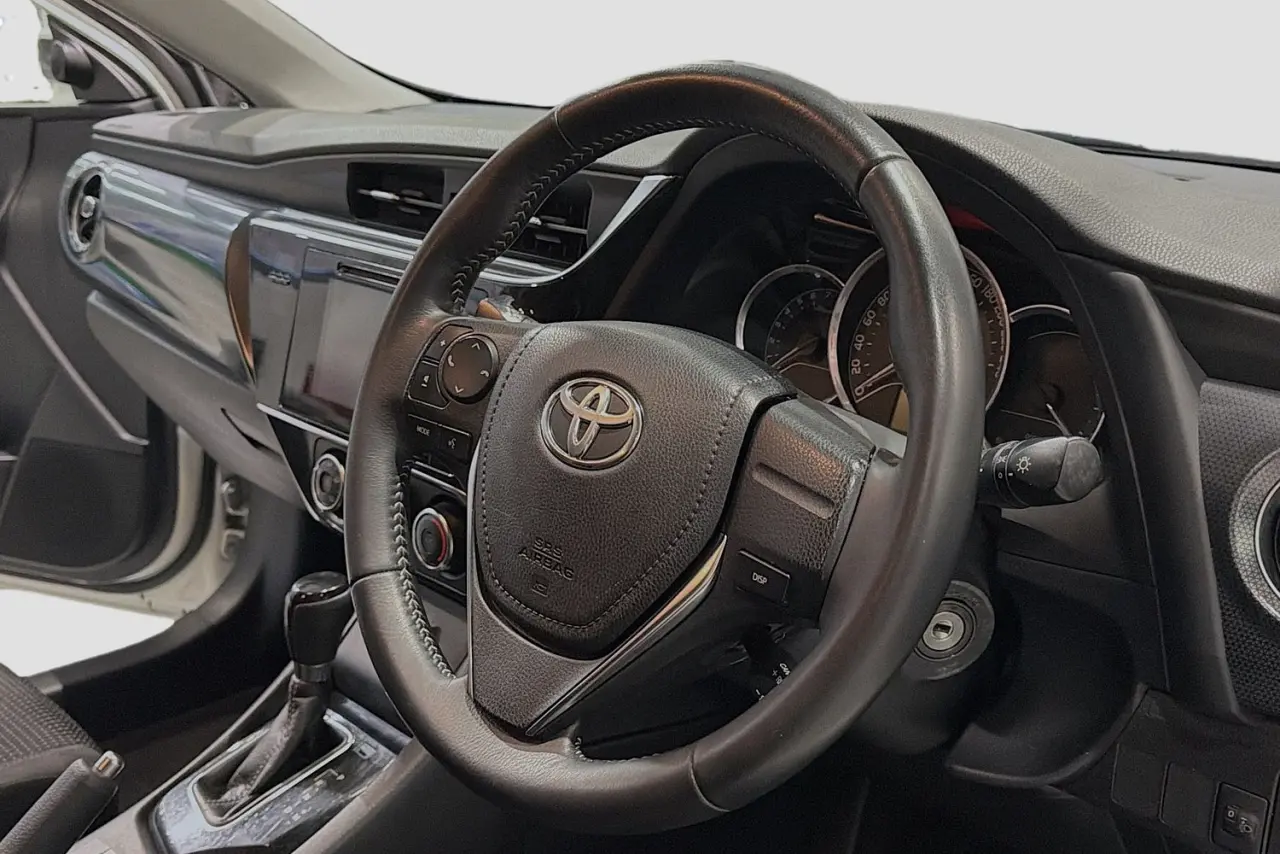 2017 Toyota Corolla Gallery Image 14