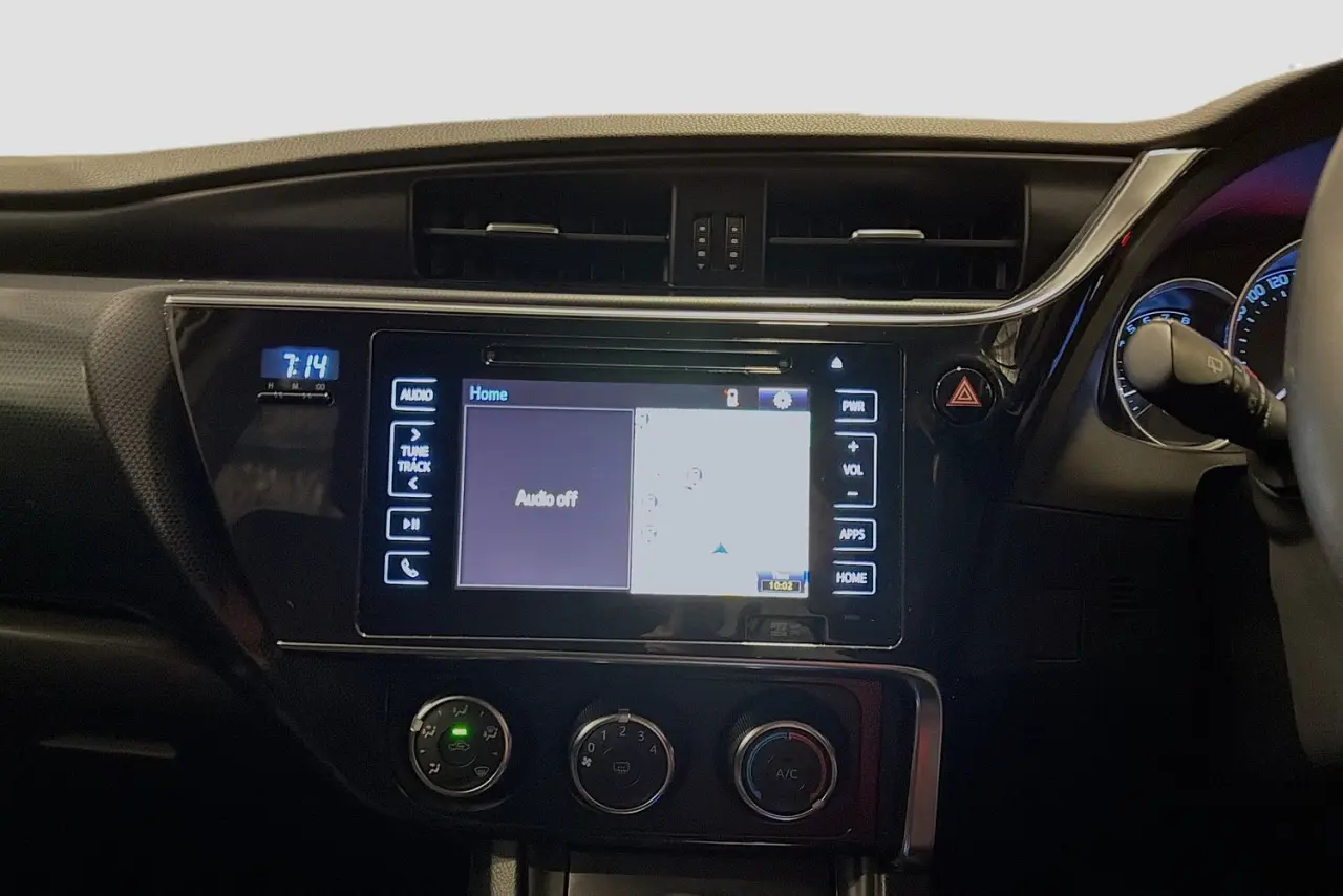 2017 Toyota Corolla Gallery Image 15