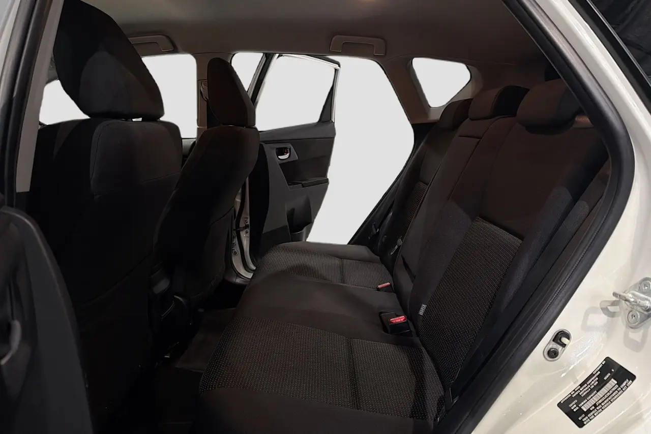 2017 Toyota Corolla Gallery Image 26