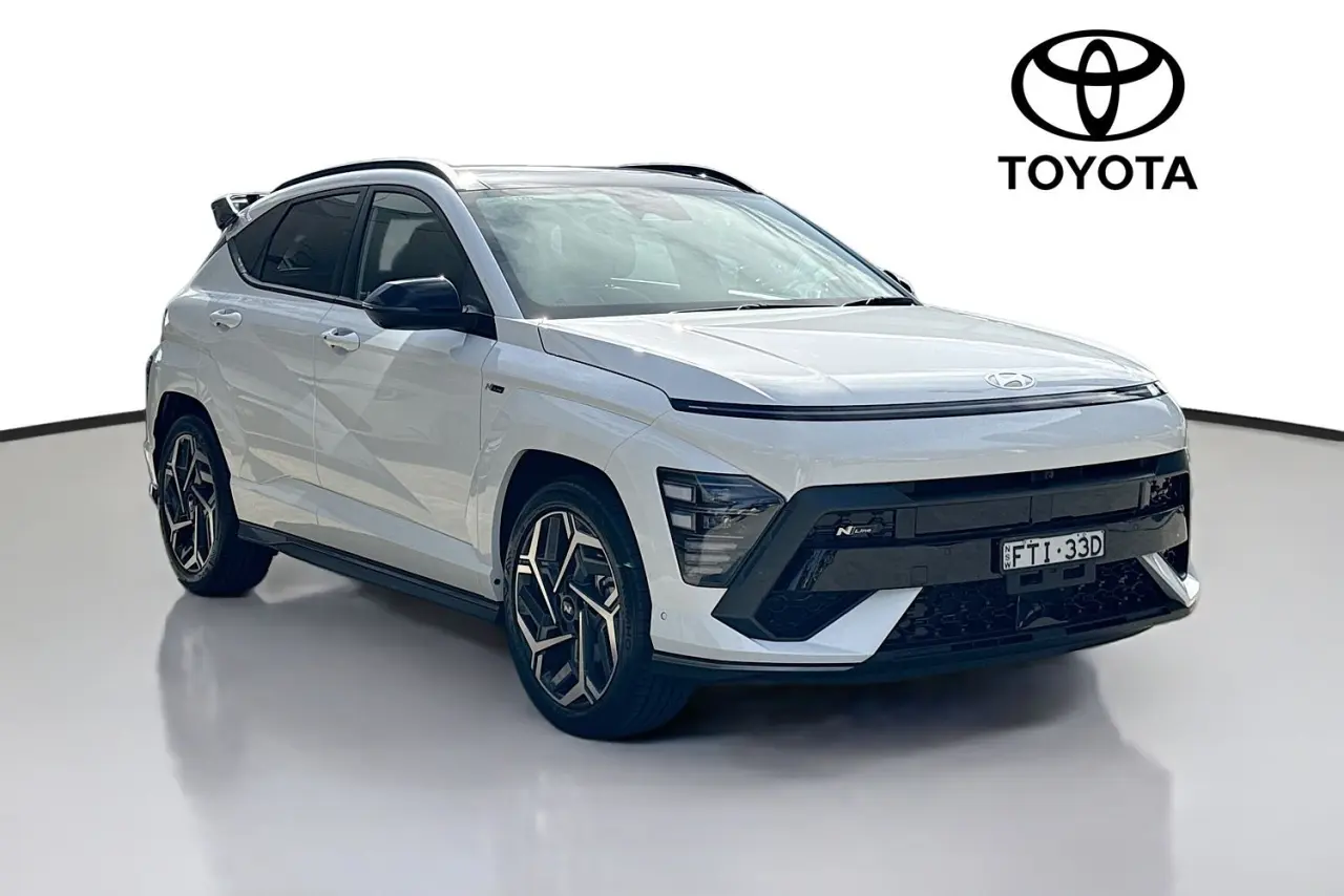 2025 Hyundai Kona Gallery Image 1
